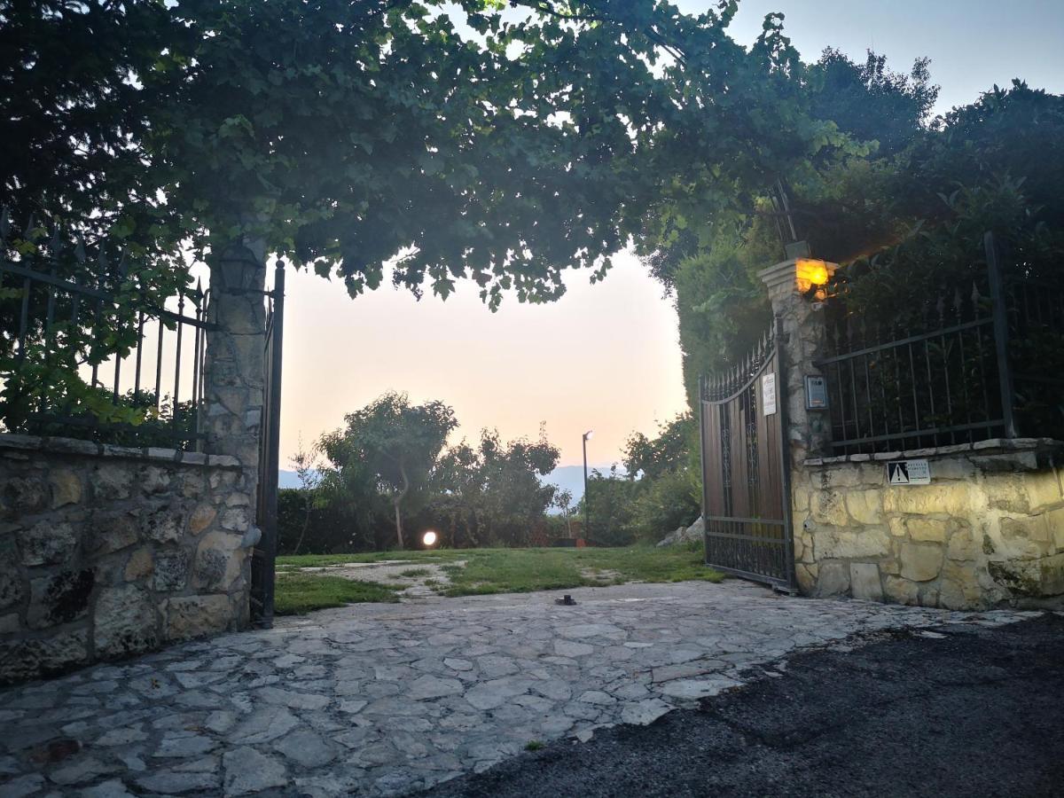 Mary'S Dream Bed and Breakfast Manoppello Exteriör bild