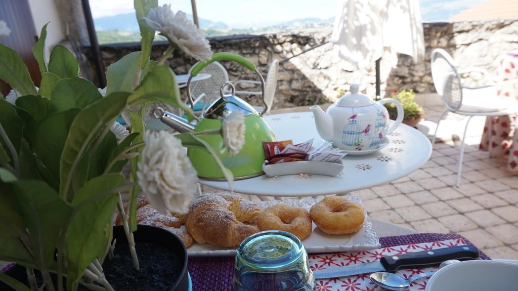 Mary'S Dream Bed and Breakfast Manoppello Exteriör bild